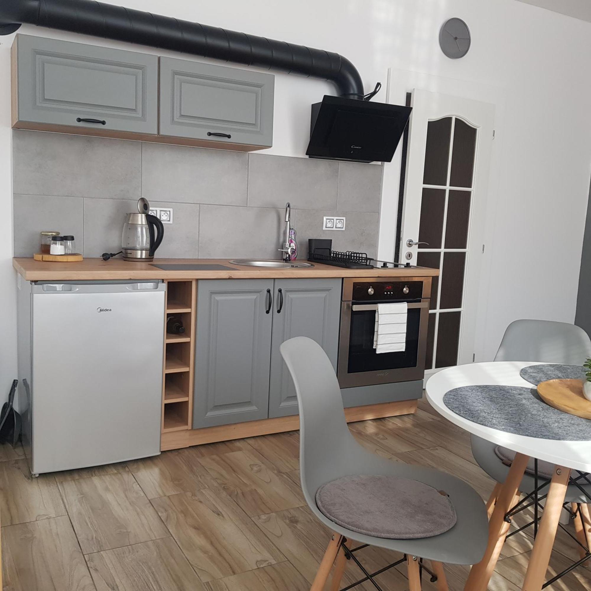 Apartman Ursula Яхимов Екстериор снимка